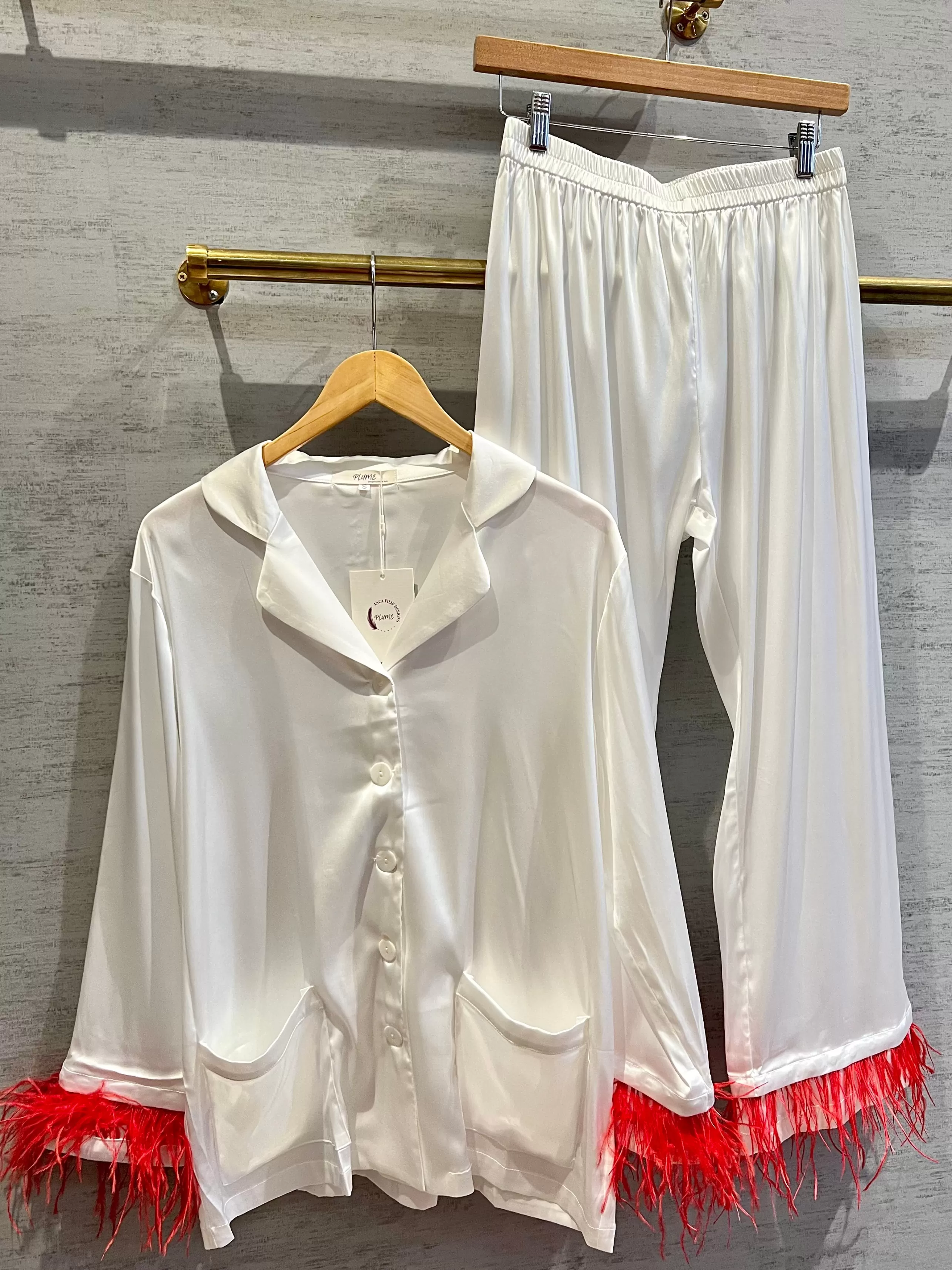 Plume Loungewear^Feather Satin Pajamas In White/Red