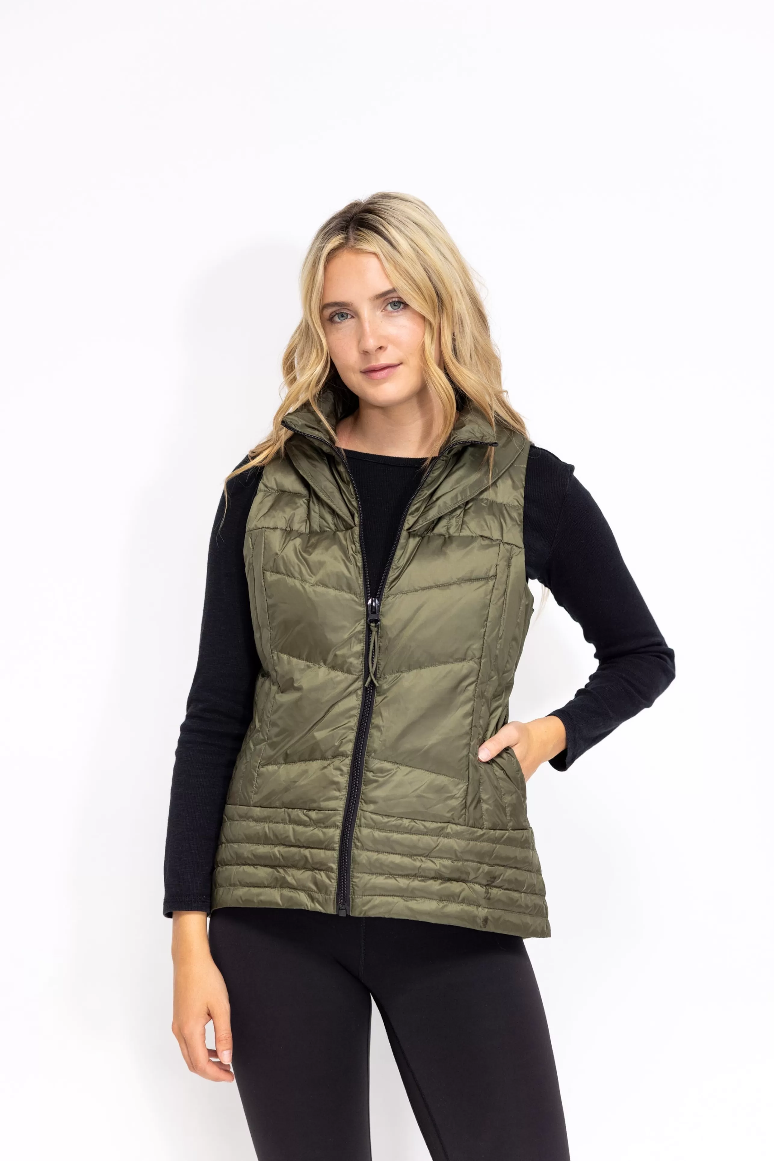 ANORAK Athelisure^Metallic Quilted Vest In Army Green