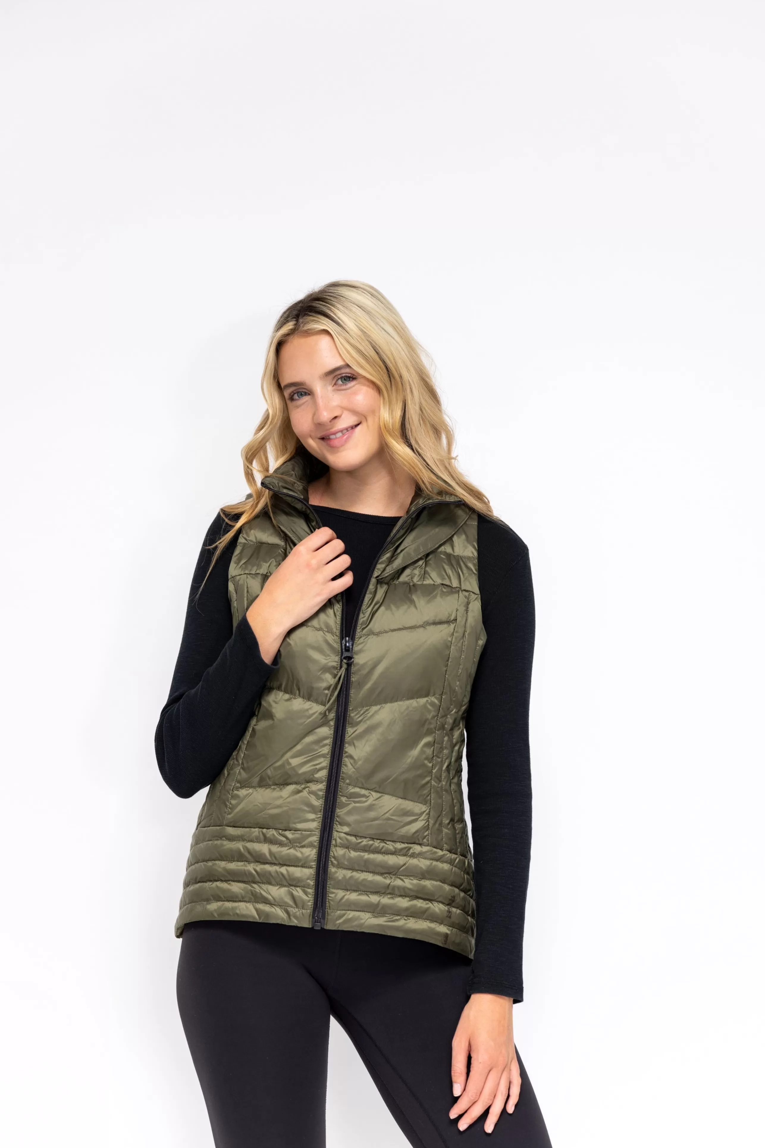 ANORAK Athelisure^Metallic Quilted Vest In Army Green