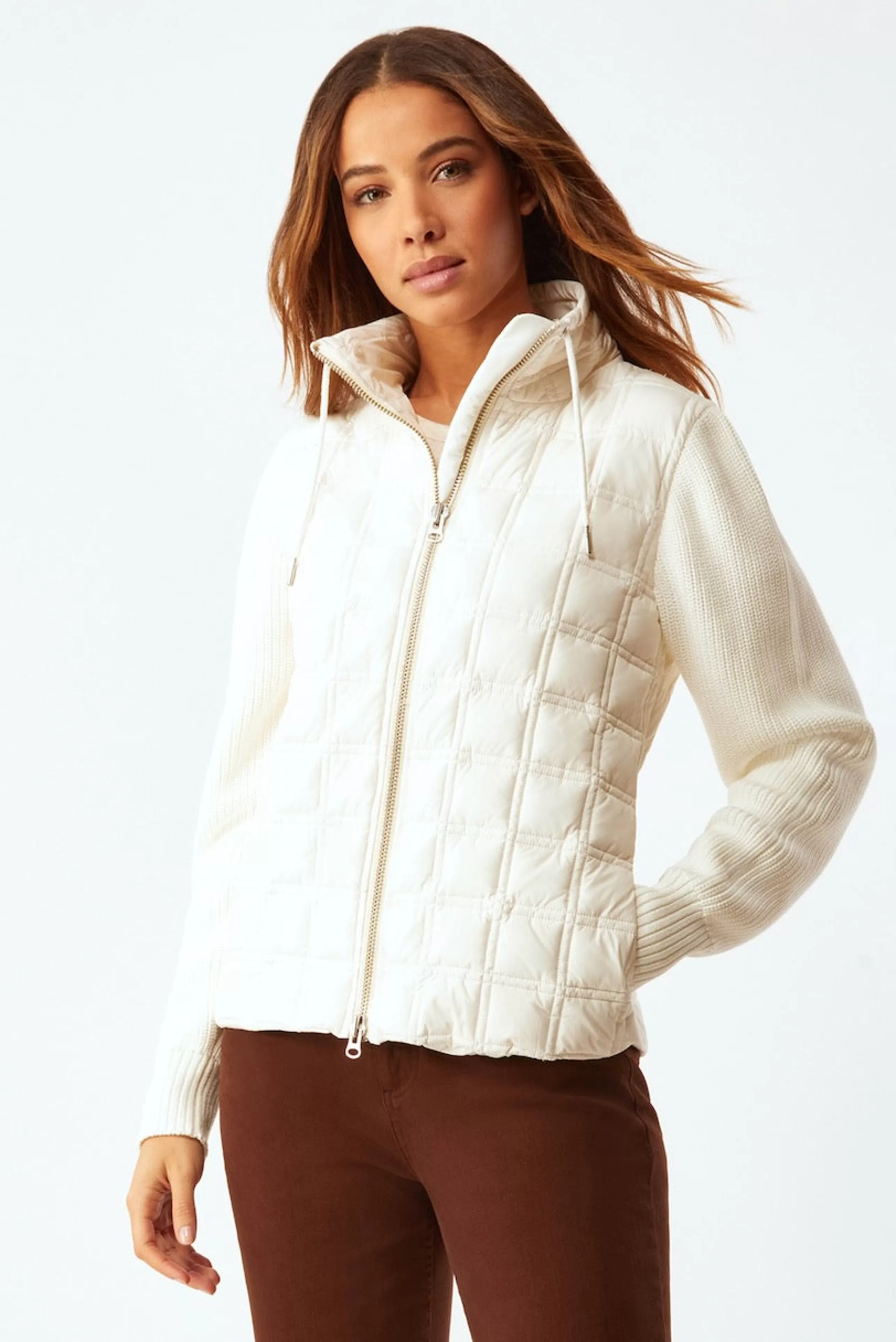 ECRU Athelisure^Puffer Jacket With Sleeves In Cream