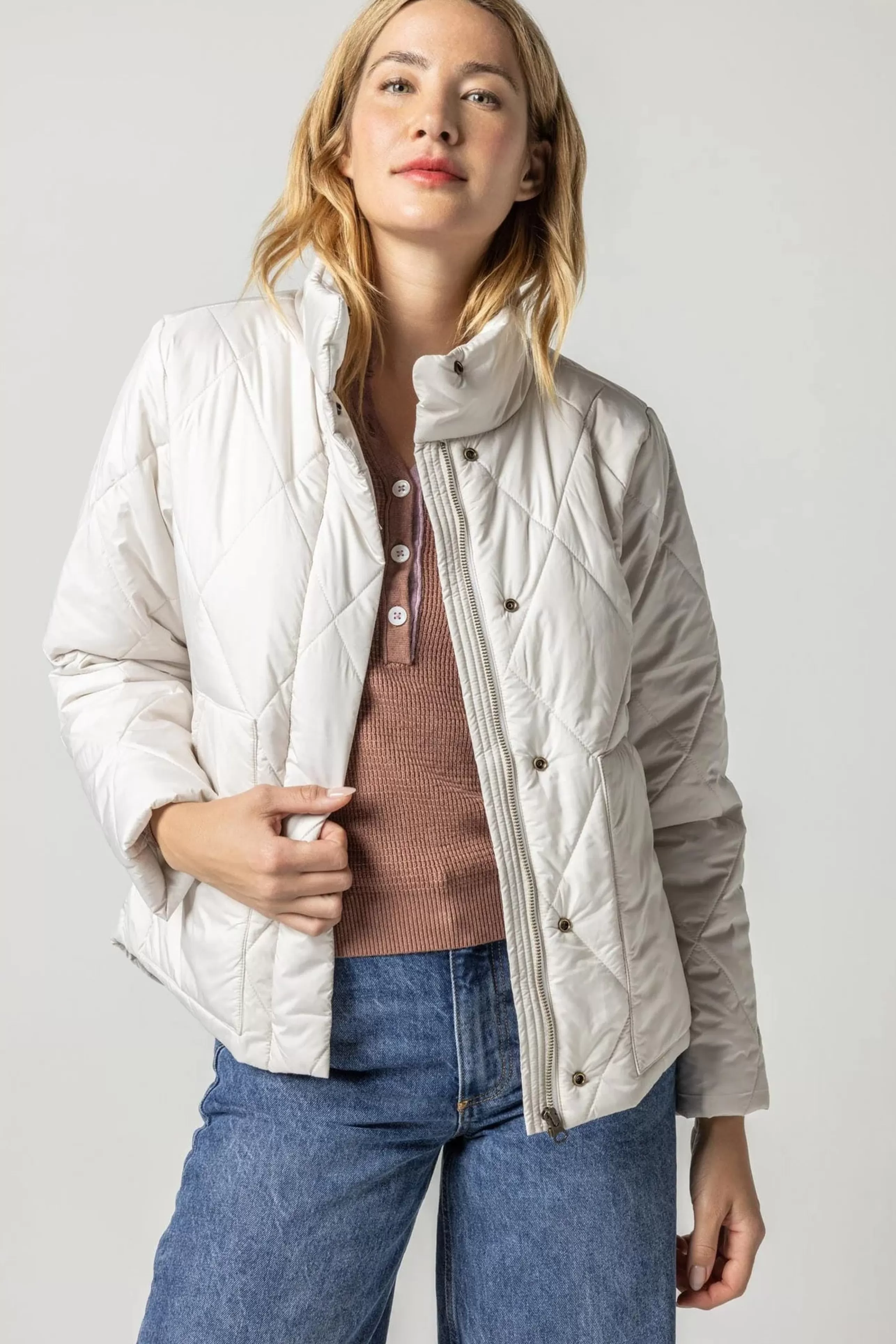 LILLA P Outerwear^Shirttail Hem Zip Front Jacket In Opal