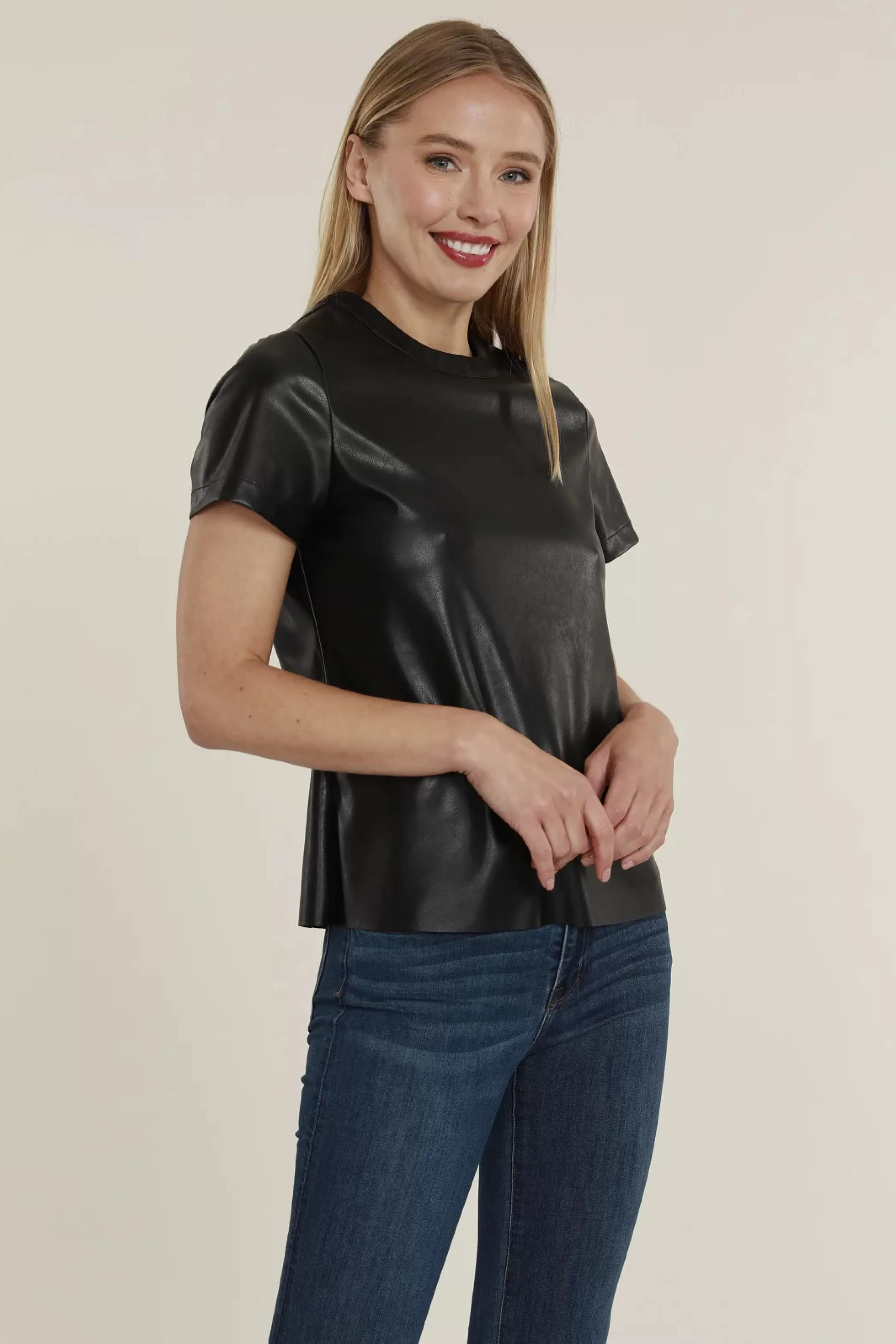 DOLCE CABO Tops^Vegan Leather Tee In Black